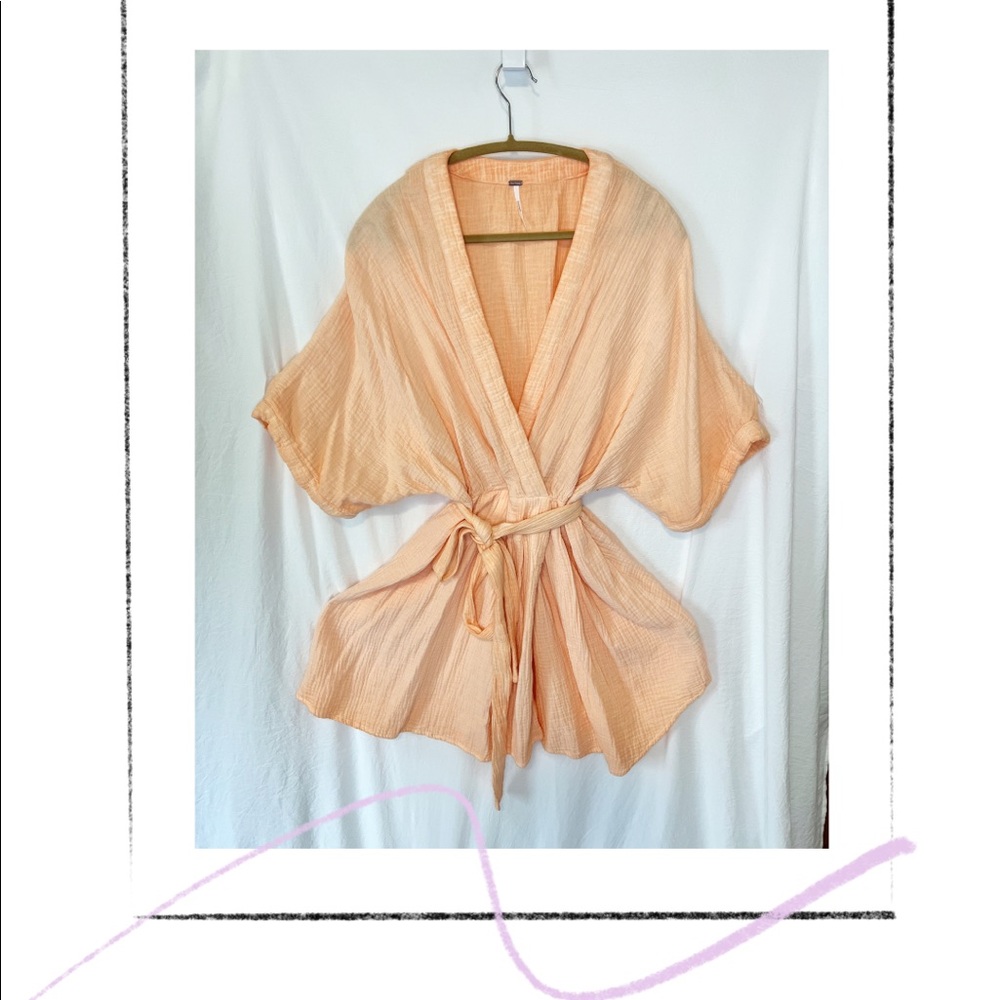 Free People size 2 peach colored tie low cut dress